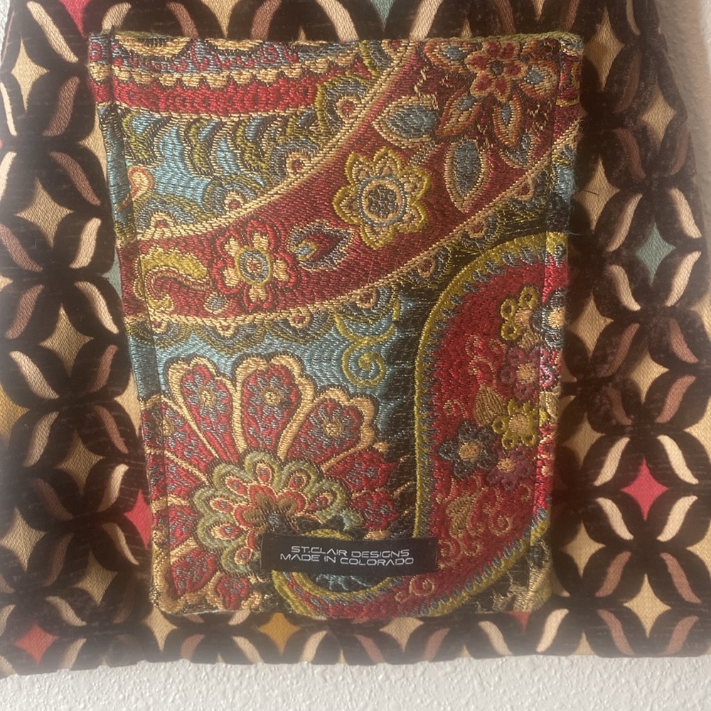 ST. CLAIR DESIGNS Black and Red Crossbody Bag with Intricate Pattern Boho - Picture 3 of 6